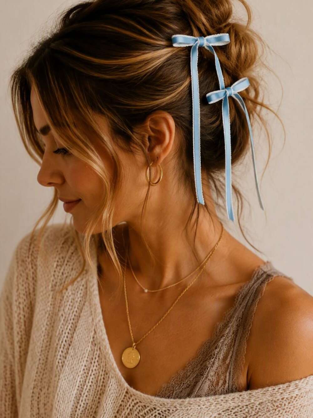 NWT Urban Outfitters denim bow hair clips set Blue and White Ribbon Hair Bows
